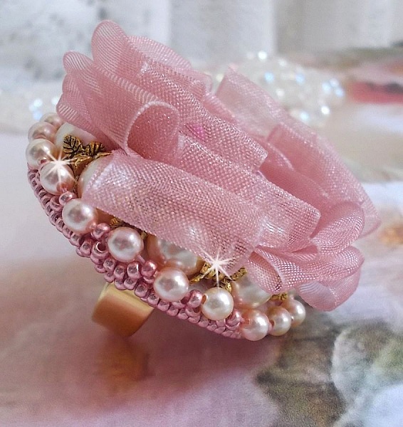 Douceur Poudr&eacute;e Haute-Couture ring created with very fine lace, Old Rose Antique Organza ribbon, Swarovski crystals and Miyuki seed beads.