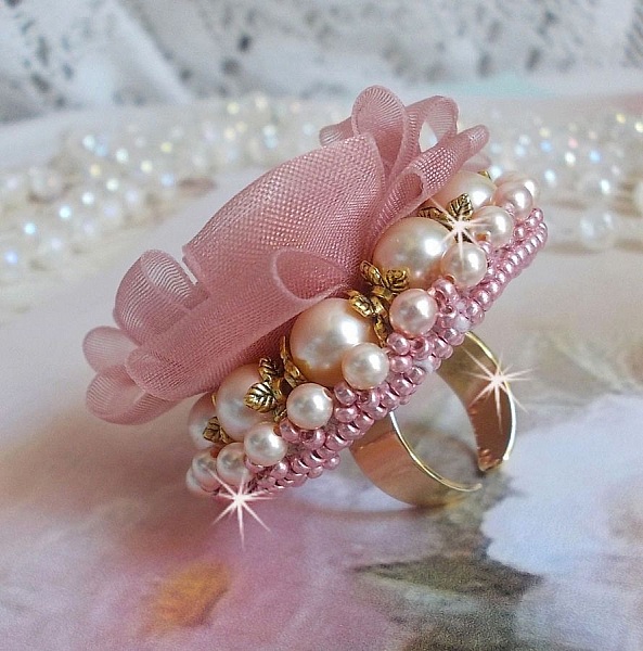 Douceur Poudr&eacute;e Haute-Couture ring created with very fine lace, Old Rose Antique Organza ribbon, Swarovski crystals and Miyuki seed beads.