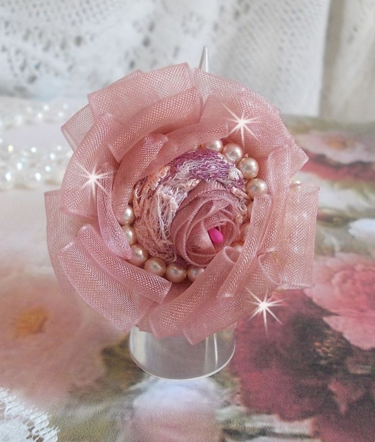 Douceur Poudrée Haute-Couture ring created with very fine lace, Old Rose Antique Organza ribbon, Swarovski crystals and Miyuki seed beads.