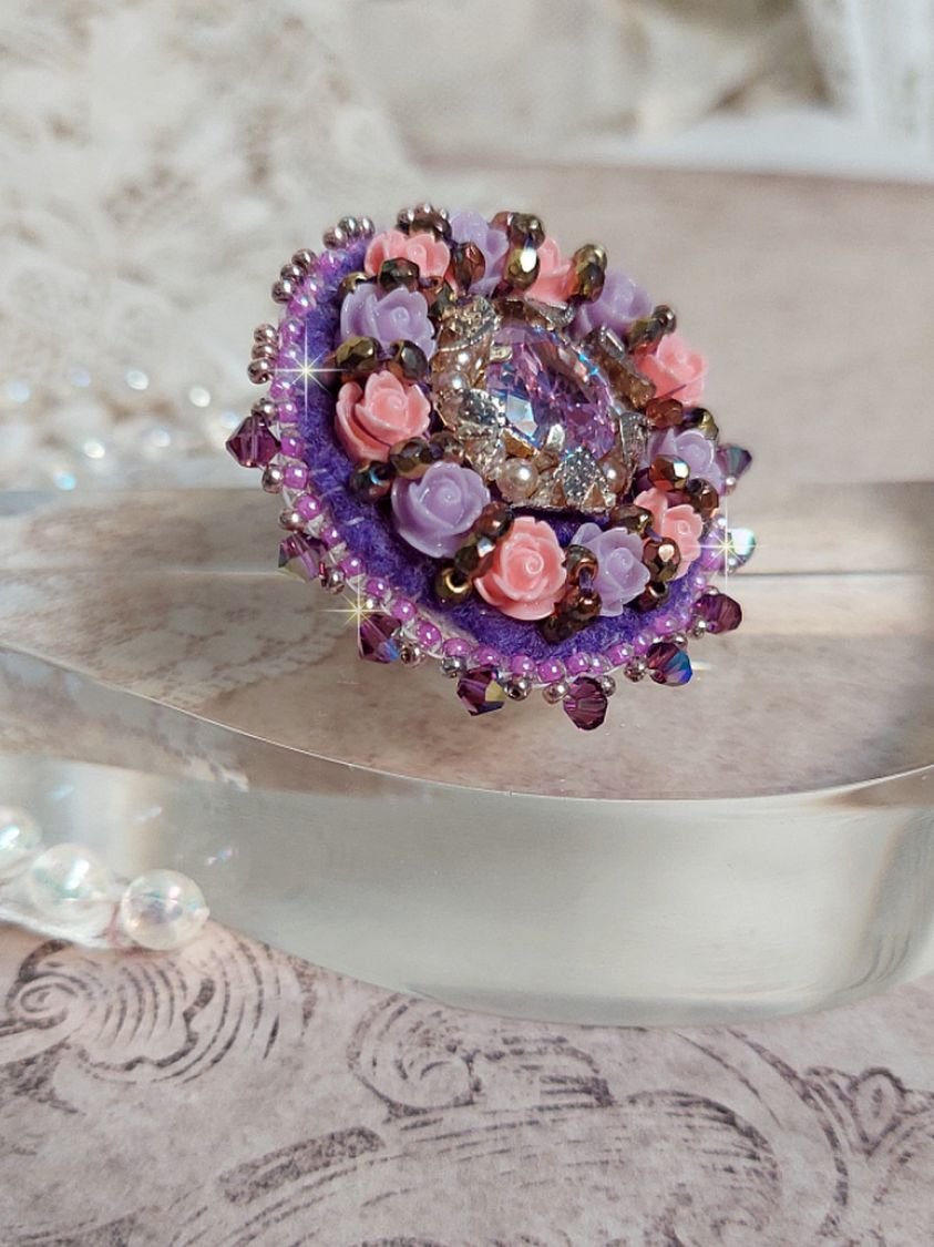 Ice Purple ring embroidered with Swarovski crystals and resin roses