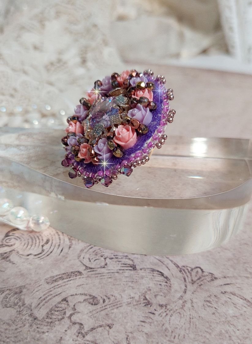 Ice Purple ring embroidered with Swarovski crystals and resin roses