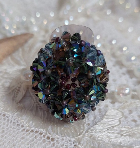 Long Brown Picasso ring created with faceted Swarovski crystals and spinners in Brown, Indian Sapphire and Turmaline AB quality with seed beads