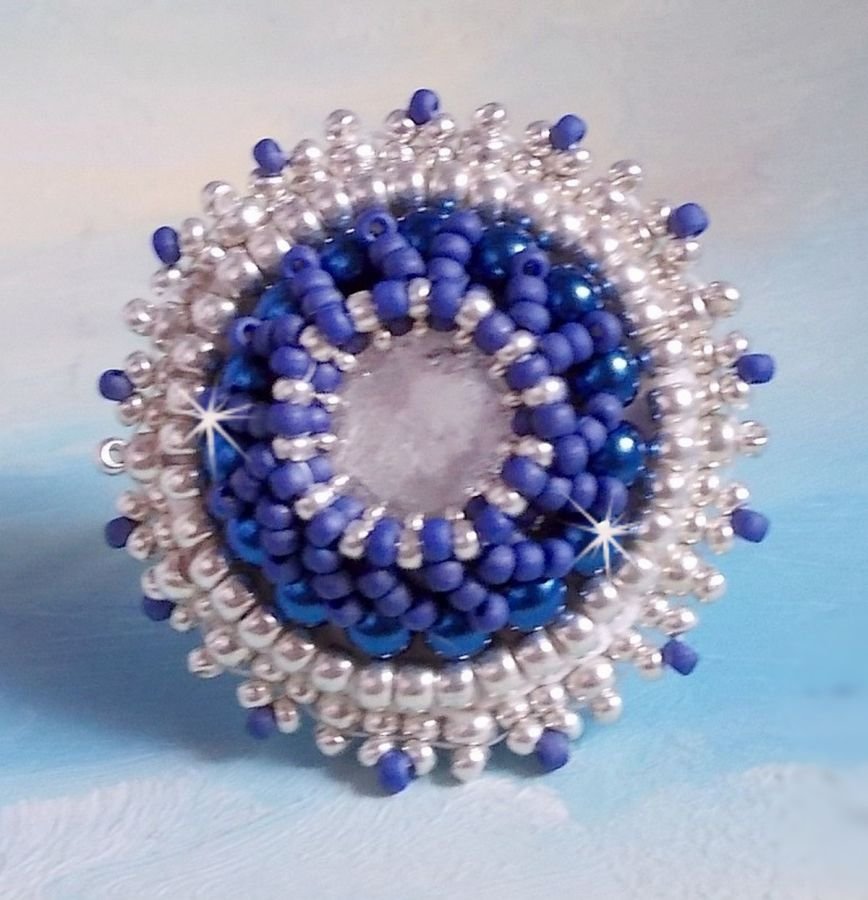 Marine Blue ring embroidered with Swarovski crystal, round pearls and Miyuki seed beads