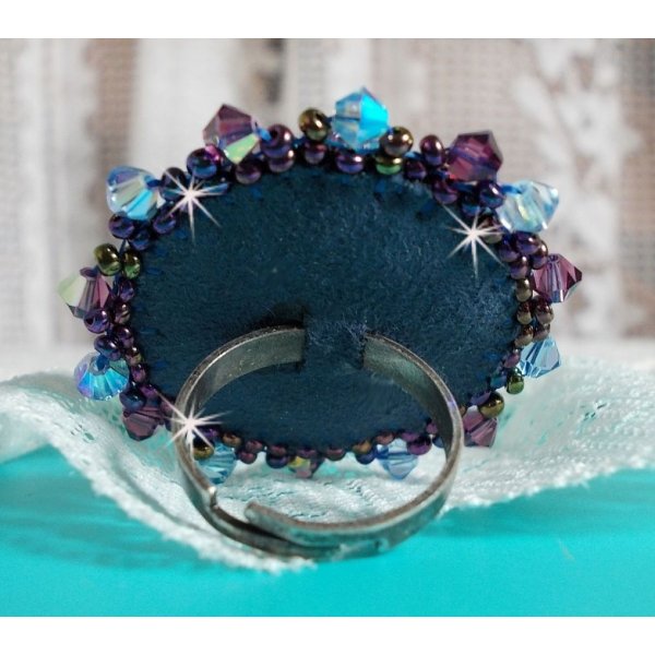 Ring Royal Blue Roses embroidered with a glass cabochon and beautiful pearls in a baroque style