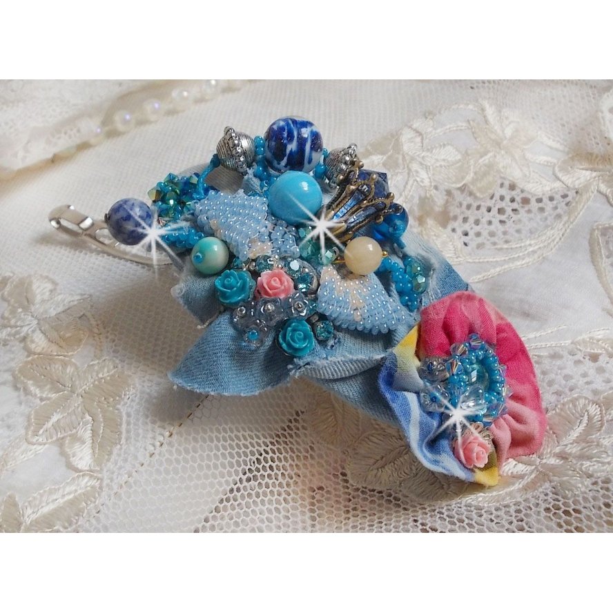 Far West hair clip embroidered with semi-precious stones (Sodalite and Yellow Jade), Jean fabric with flowers, Swarovski crystals and seed beads