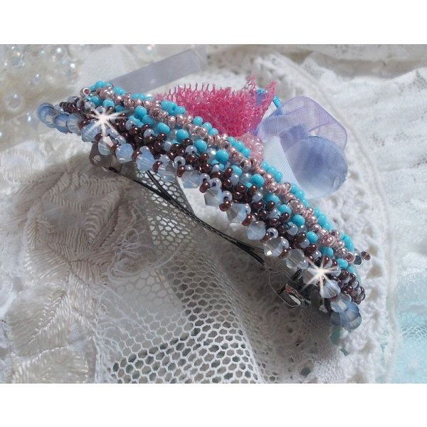 Mademoiselle Bluse Haute-Couture hair clip embroidered with pearl grey lace, round pearls, Lucite flowers and seed beads