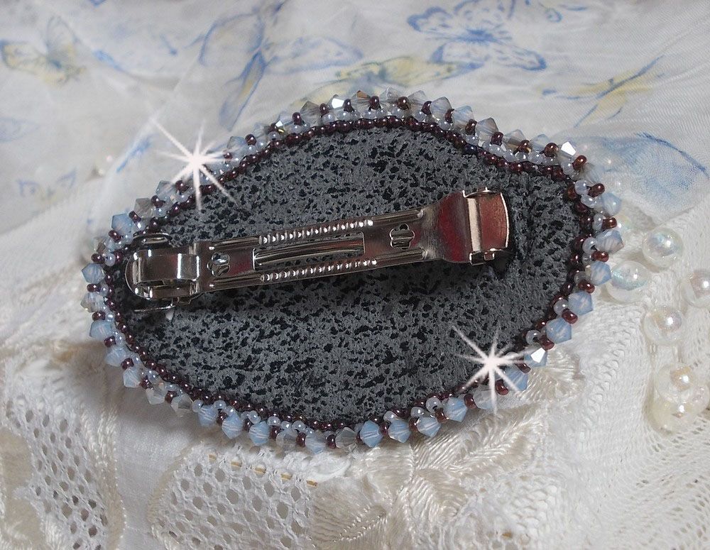 Mademoiselle Bluse Haute-Couture hair clip embroidered with pearl grey lace, round pearls, Lucite flowers and seed beads