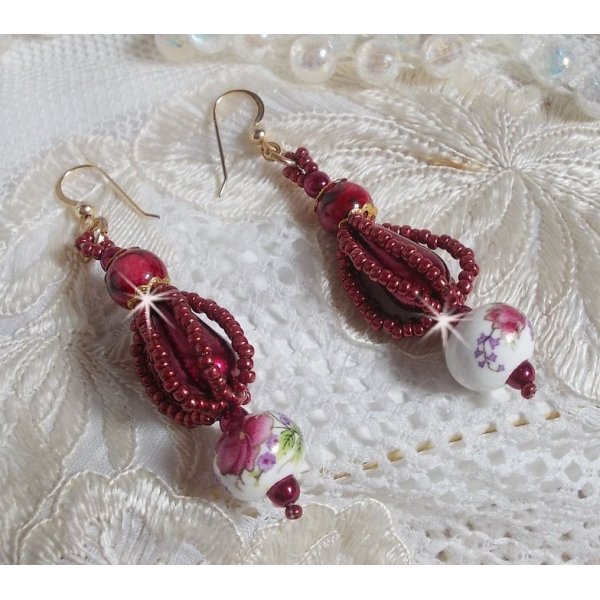 BO Art'D mounted with porcelain beads, pearl beads, Miyuki seed beads and 14K Gold Filled ear hooks.