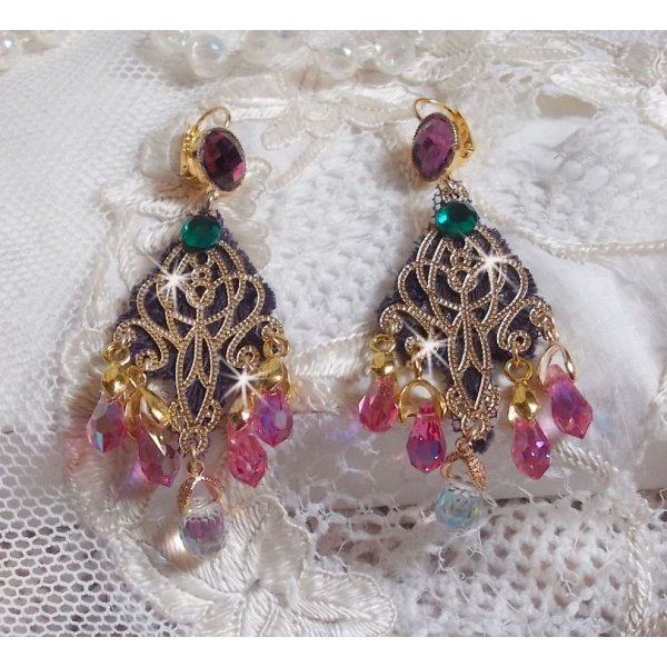 BO Asiane created with Swarovski Crystal Drops, 1950's Violet lace and glass beads