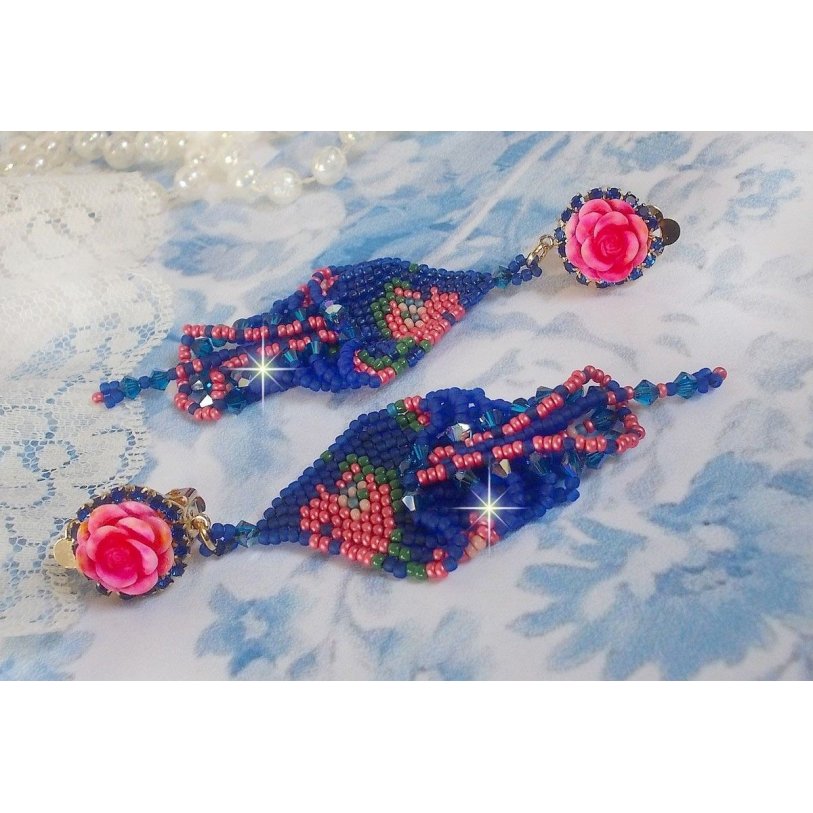 BO Bel'Nuit Bleue created with high quality seed beads, Swarovski crystals, resin cabochons and a rhinestone chain