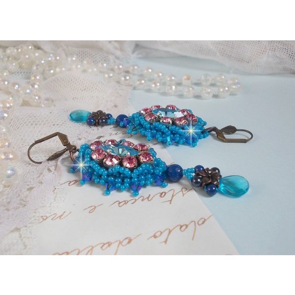 BO Belle Epoque embroidered with Swarovski crystals, metal beads, round pearls and seed beads