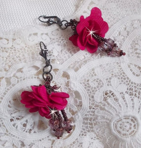 BO Belle H&eacute;l&egrave;ne created with a fuchsia fabric flower, faceted Antique Crystal Bronze and seed beads
