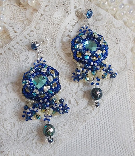 BO Blue Palace Haute-Couture embroidered with Swarovski crystals, pearly pearls, filigree prints and silver 925/1000 cabochon holders