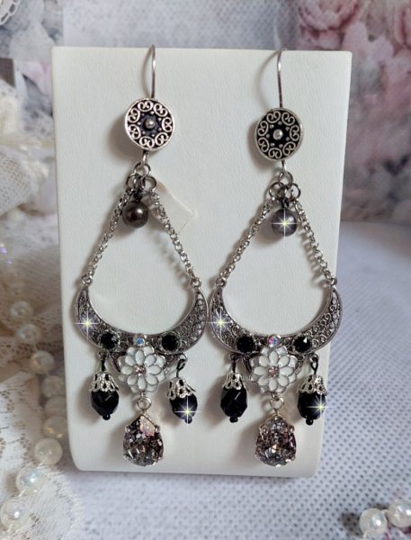 BO Bohochic argent&eacute;es et Noir cr&eacute;es avec des cabochons poire en cristal, breloque &eacute;poxy, poires en verre sur des crochets d'oreilles en argent 925