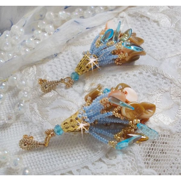 BO Cheyenne with mother-of-pearl sequins and bohemian glass daggers