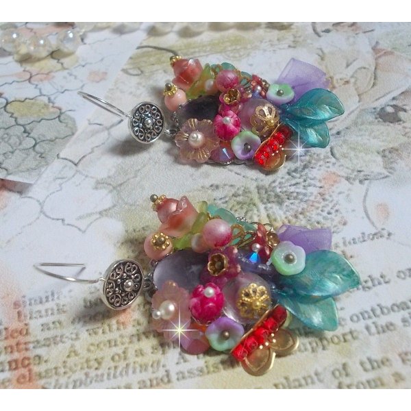 BO Springtime Chic Crown created with various flowers, Murano beads, crystals, various accessories and ear hooks in Silver 925/1000