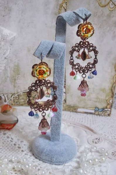 BO French Flowers created with bell flowers, bellflowers, roses and accessories in Old Copper color