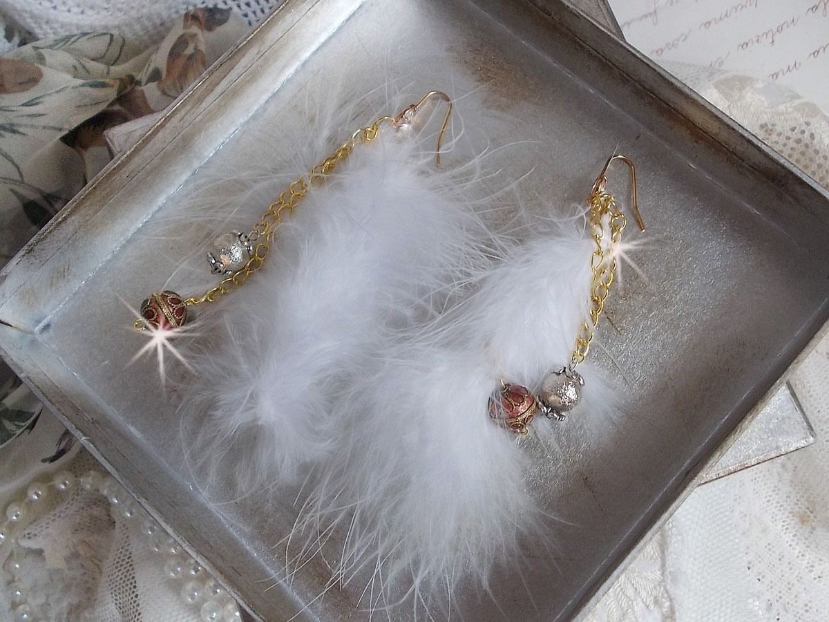 BO Douce Blanche gilded created with feathers Bohemian Indian style