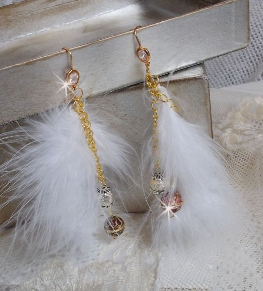 BO Douce Blanche gilded created with feathers Bohemian Indian style