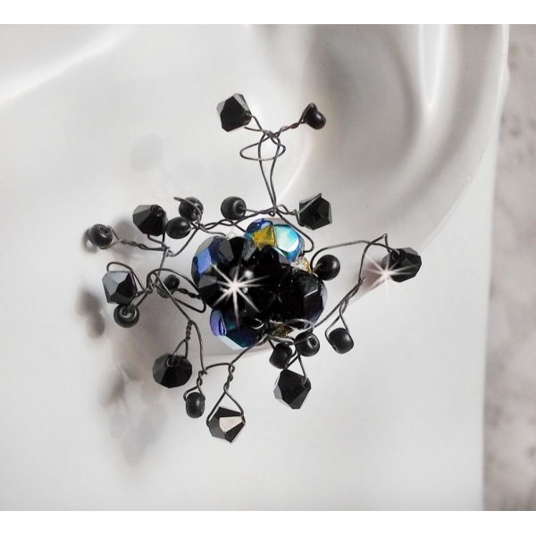 BO Douce Nuit with Swarovski crystal spinning tops and glass facets