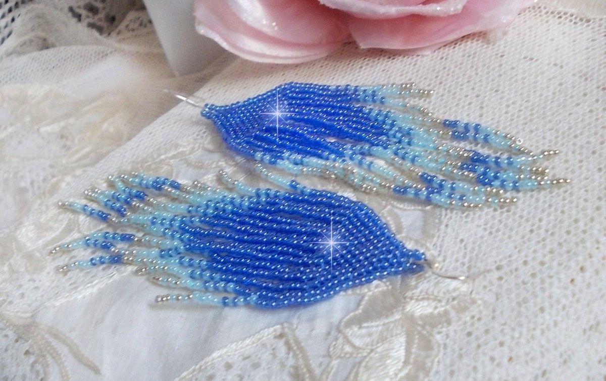 BO Soft Blue Dreams created with quality seed beads in Sapphire Blue, Sky Blue and Silver with 925/1000 silver ear hooks