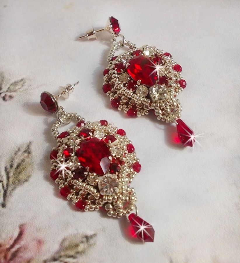 BO Drigon Red embroidered with Swarovski crystal Siam color cabochons, bezels, silver seed beads and 925/1000 silver butterfly ear studs