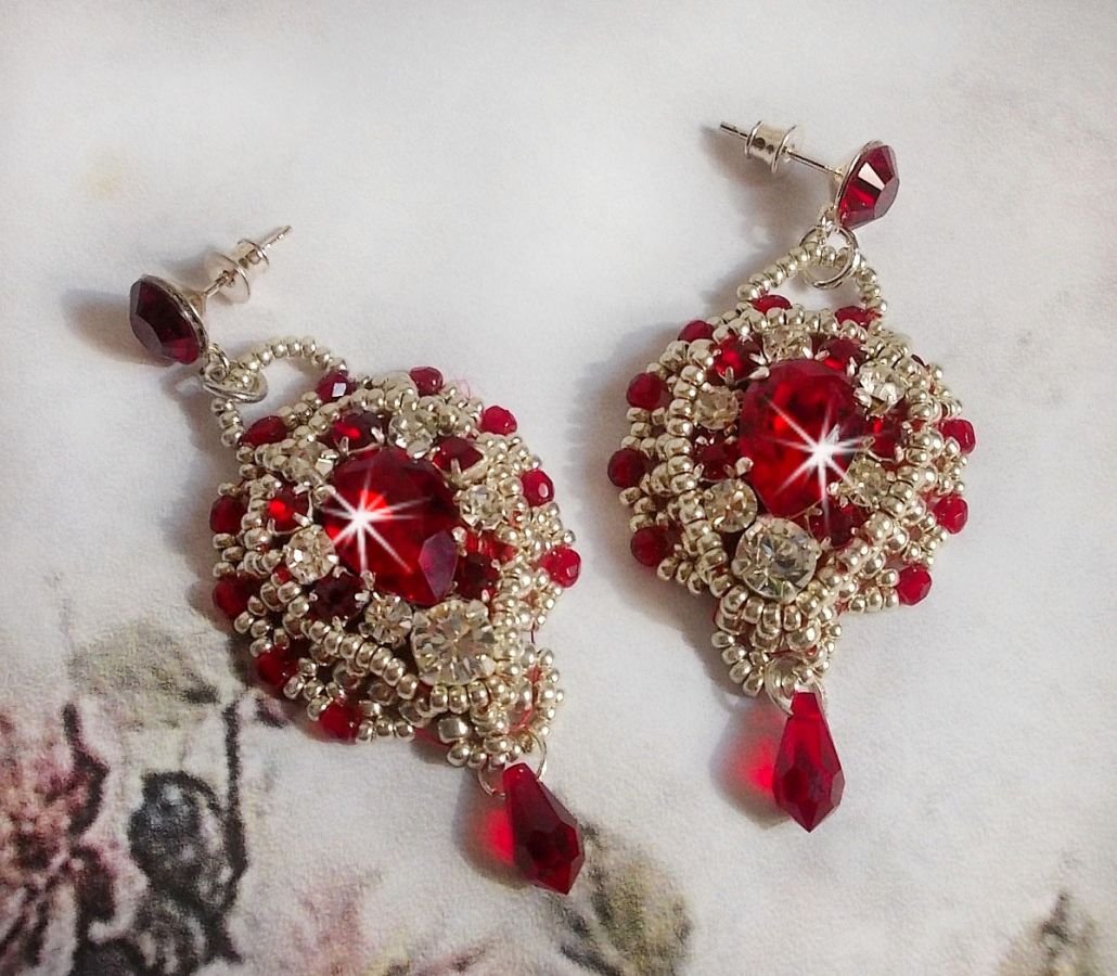 BO Drigon Red embroidered with Swarovski crystal Siam color cabochons, bezels, silver seed beads and 925/1000 silver butterfly ear studs