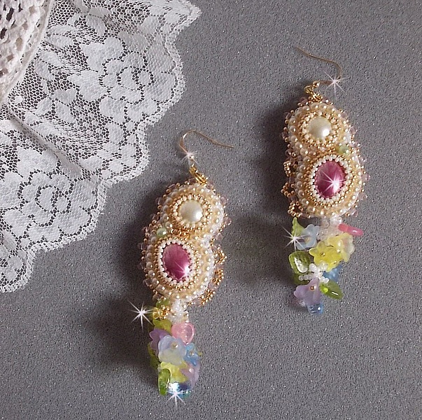 BO Envol&eacute;e Fleurie embroidered with Lucite flowers, resin cabochons, round flattened seed beads and 14K Gold Filled ear hooks