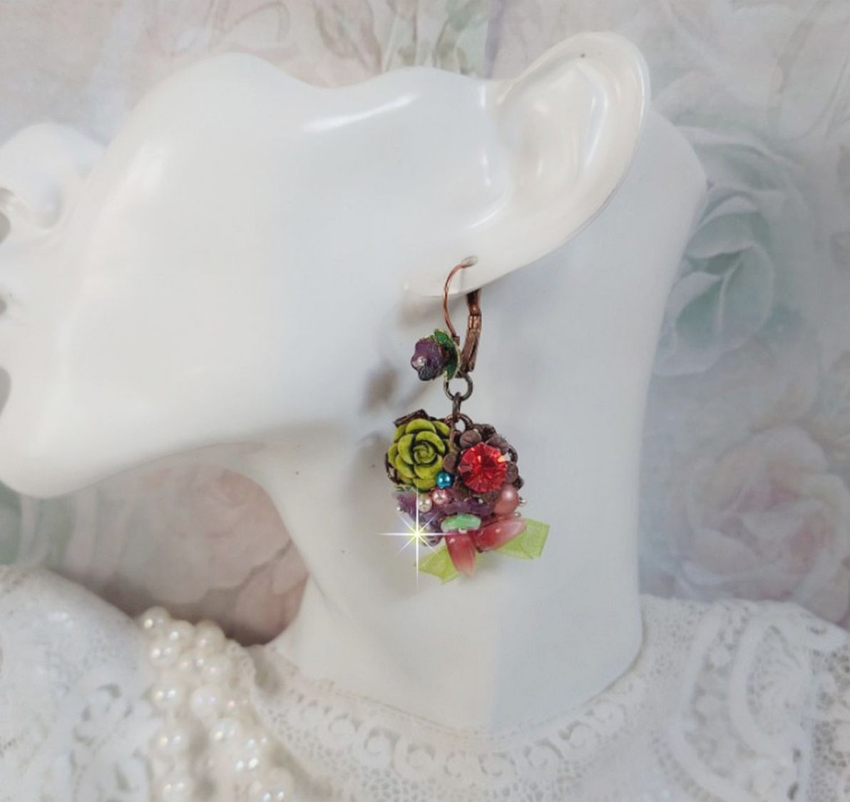 BO Fantasia of Flowers created with crystals, pearly round beads, beads, resin bells, glass and Organza Anis ribbon