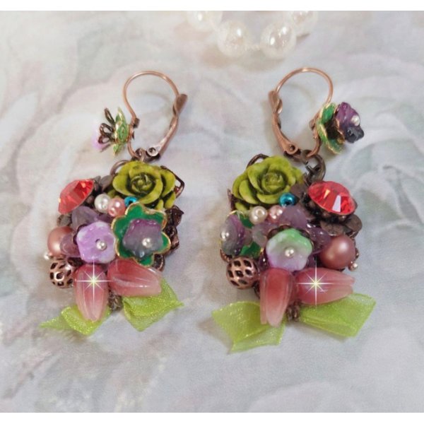 BO Fantasia of Flowers created with crystals, pearly round beads, beads, resin bells, glass and Organza Anis ribbon