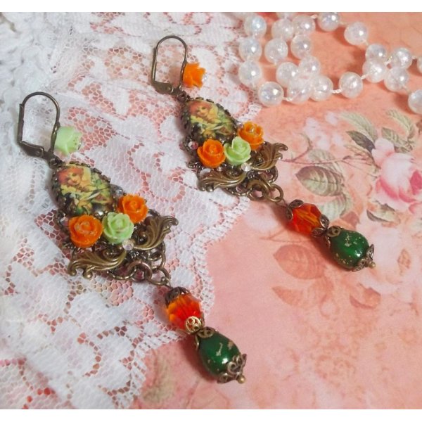 BO Fairy Aloes Pumpkin created with magnifying glass cabochons, resin roses and crystals