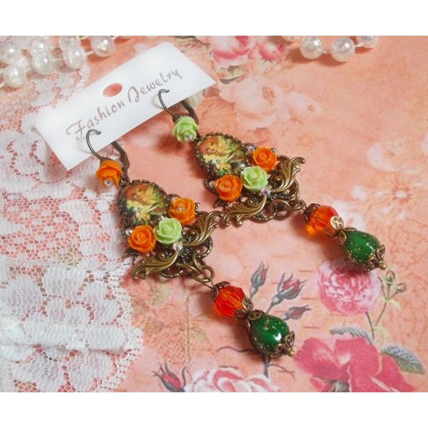 BO Fairy Aloes Pumpkin created with magnifying glass cabochons, resin roses and crystals