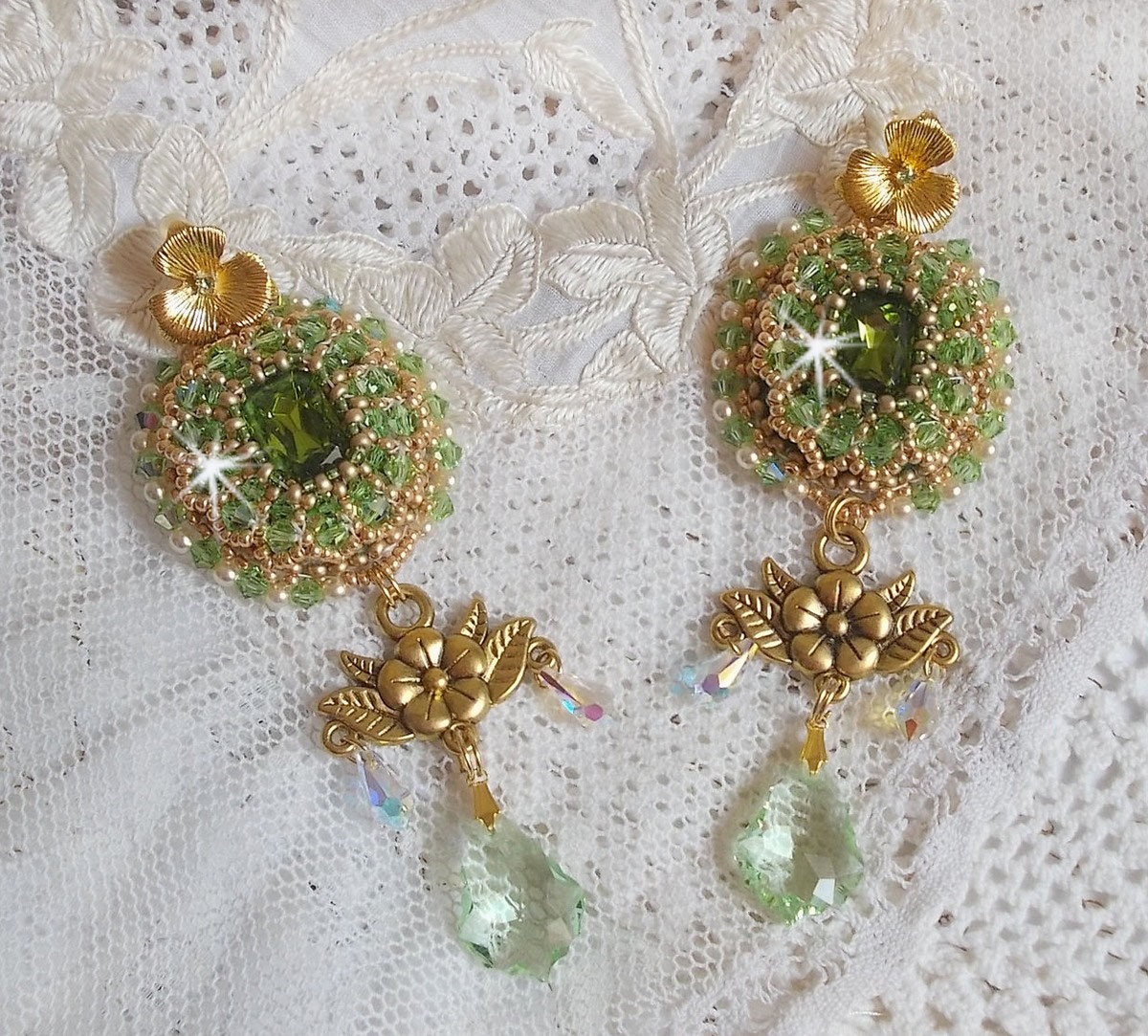 BO Garden Party embroidered with vintage green cabochons, Swarovski crystals, pearl beads and Miyuki seed beads