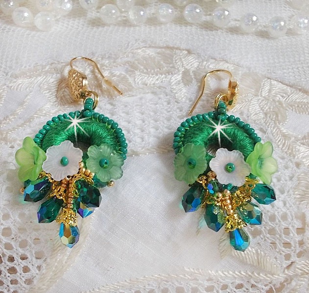 BO Green Iris embroidered with emerald green DMC cotton and Swarovski crystal drops