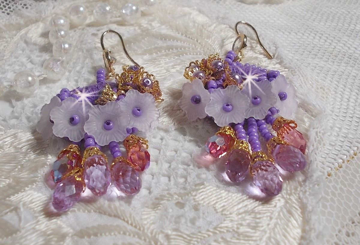 BO Laureline embroidered with Swarovski crystals, purple DMC cotton, Lucite flowers and seed beads