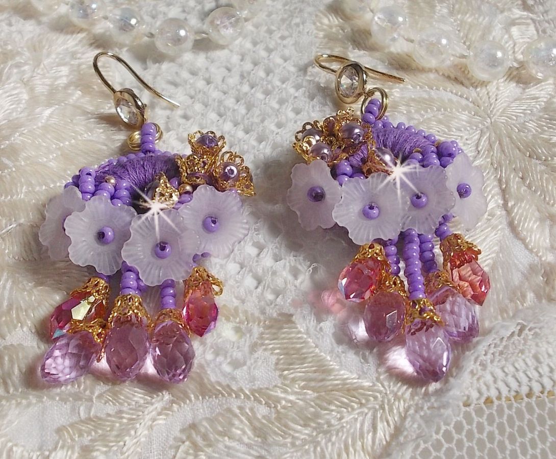 BO Laureline embroidered with Swarovski crystals, purple DMC cotton, Lucite flowers and seed beads