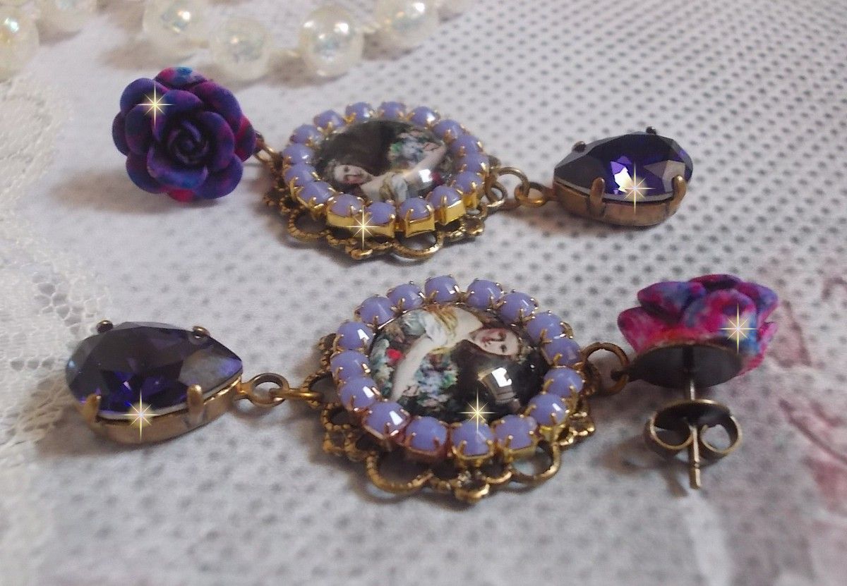 BO La Lavendière created with magnifying glass cabochons, PureCrystal crystals, resin cabochons, gold plated and brass accessories in Bronze color