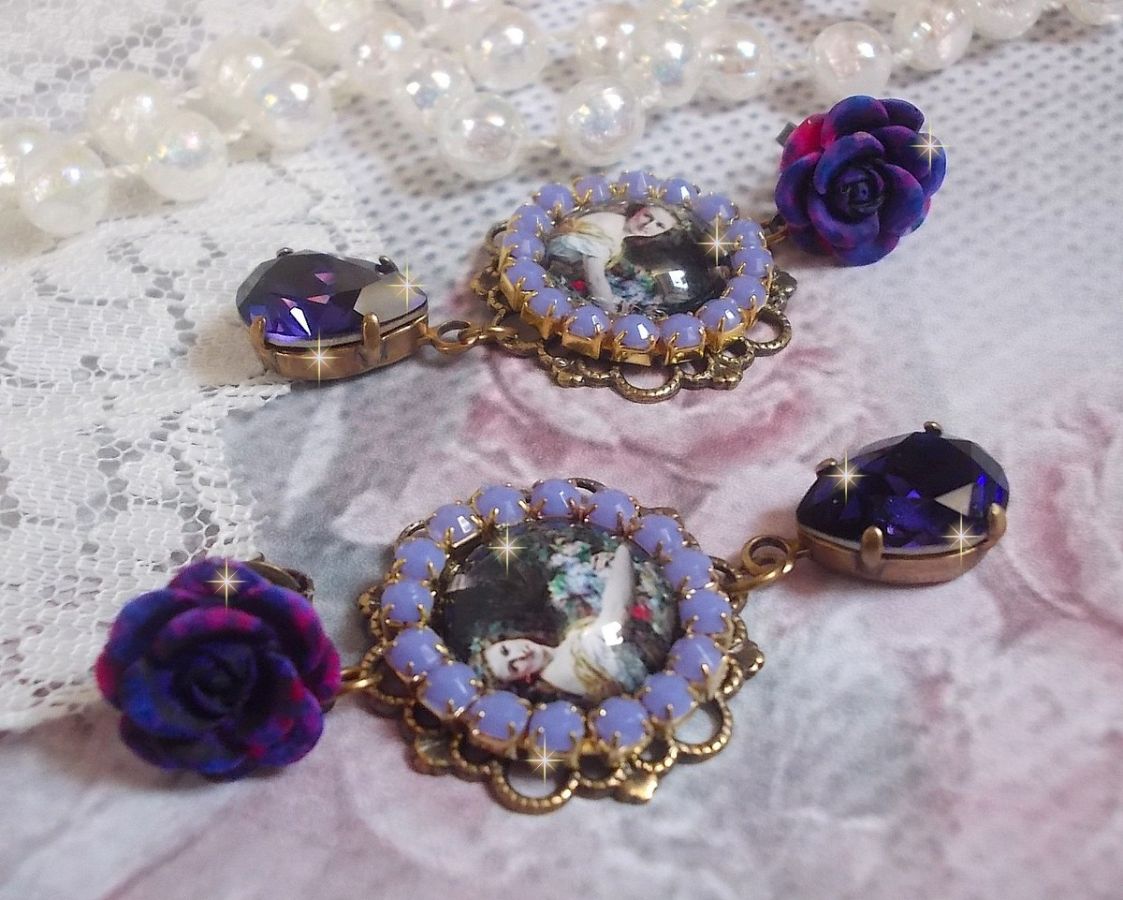 BO La Lavendière created with magnifying glass cabochons, PureCrystal crystals, resin cabochons, gold plated and brass accessories in Bronze color