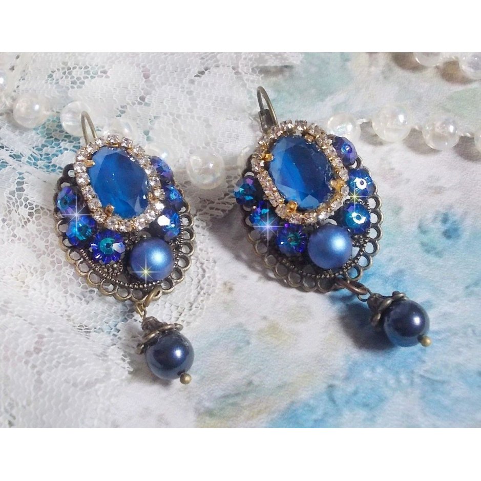 BO Leila created with Royal Blue Swarovski Crystal cabochons, round pearly beads, rhinestone chain, crystal flowers and various accessories 