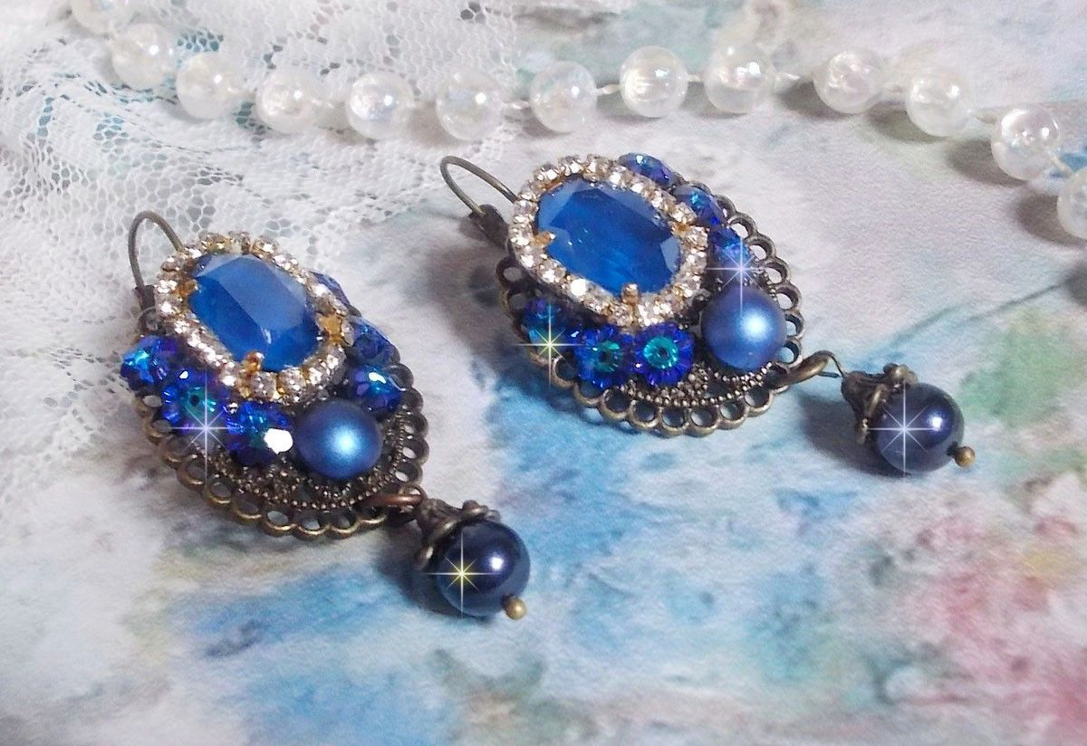 BO Leila created with Royal Blue Swarovski Crystal cabochons, round pearly beads, rhinestone chain, crystal flowers and various accessories 