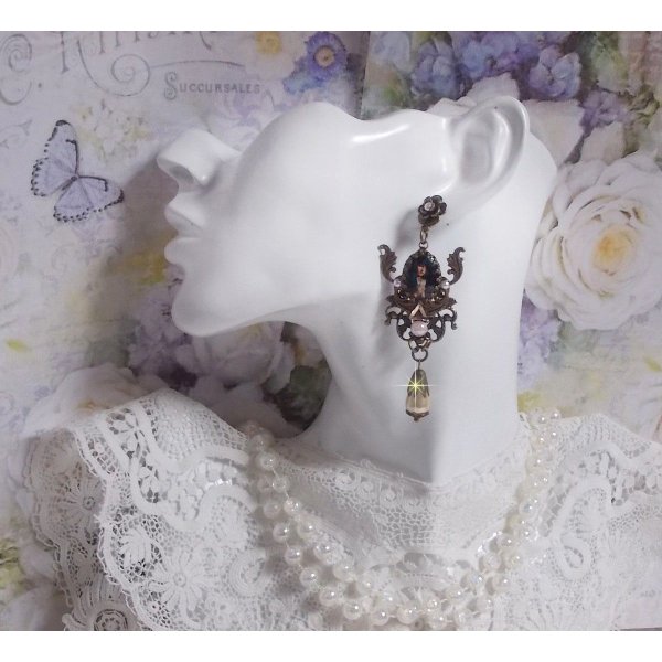 BO Madonna created with PureCrystal cabochons, magnifying glass cabochons, cloud stamps and bronze accessories