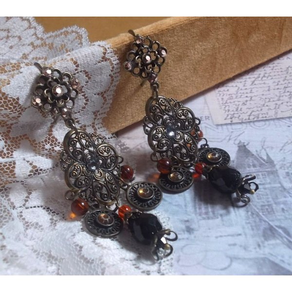 BO Milady Broc' created with stamps, drops, brass charms, rhinestones, PureCrystal cabochons and glass beads