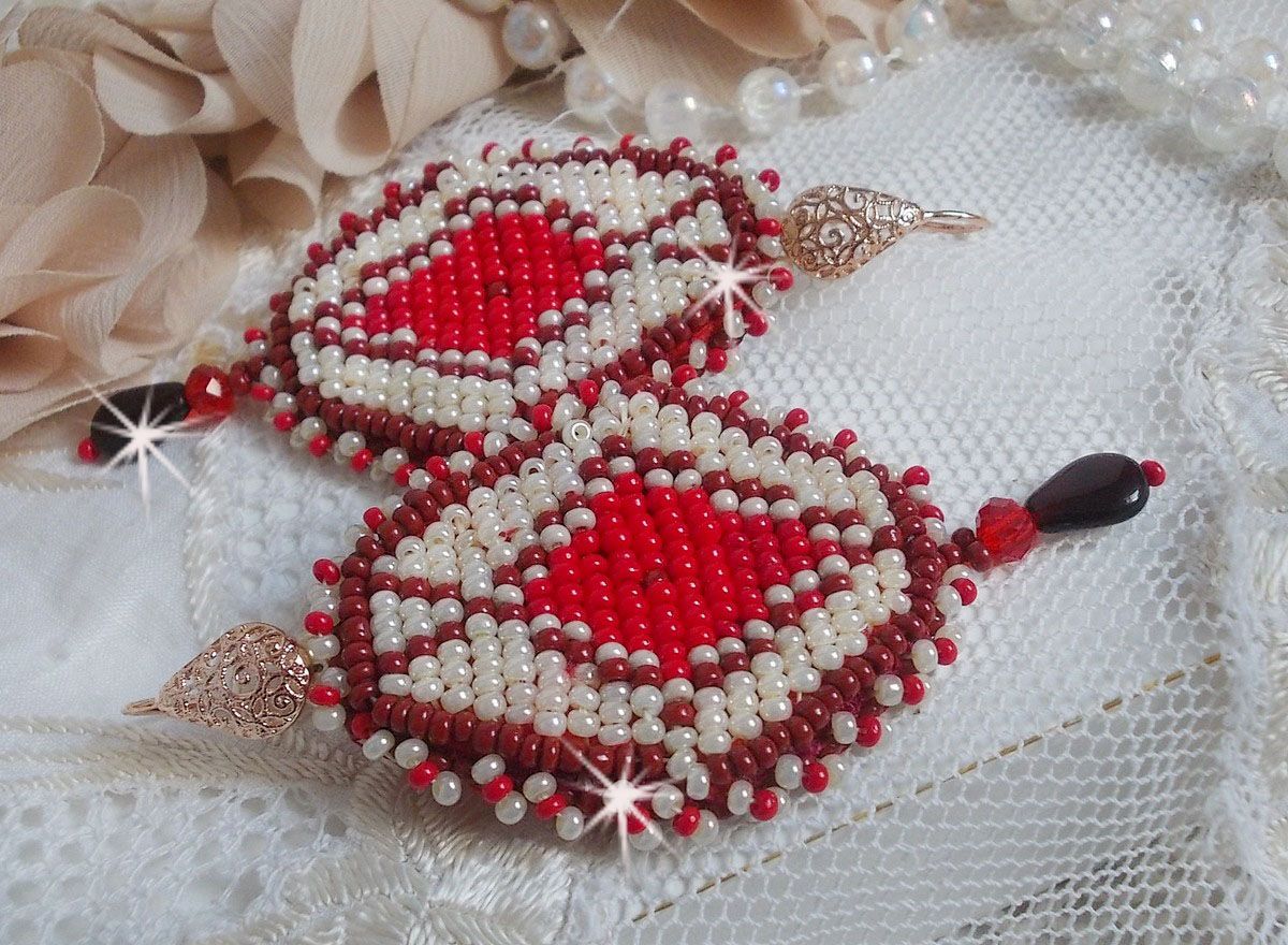 BO Romane embroidered with red glass seed beads, Bordeaux, Ivory and smooth petal drops Garnet