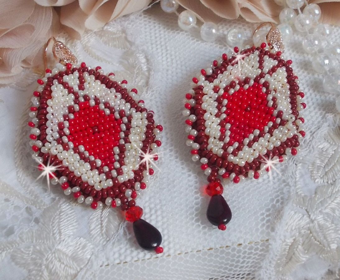 BO Romane embroidered with red glass seed beads, Bordeaux, Ivory and smooth petal drops Garnet