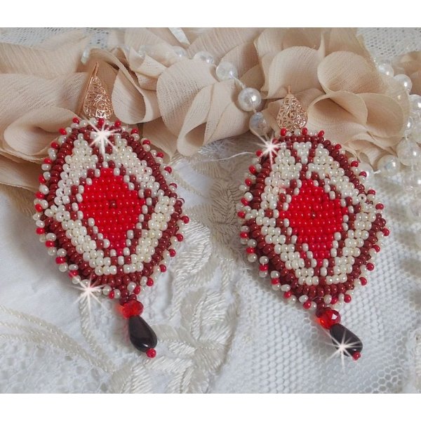 BO Romane embroidered with red glass seed beads, Bordeaux, Ivory and smooth petal drops Garnet