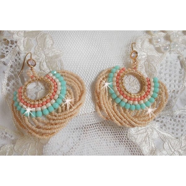 BO Round Beads created with seed beads and faceted Bohemian glass