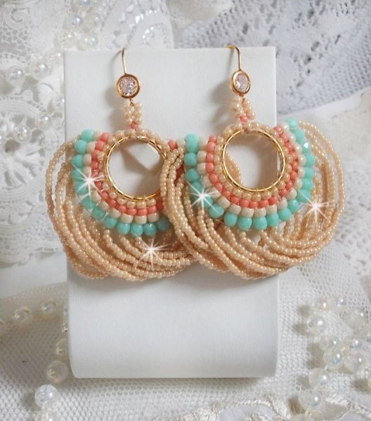 BO Round Beads created with seed beads and faceted Bohemian glass