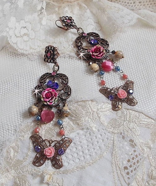 BO Roses and Butterfly all in softness with these prints flowers and butterflies, glass beads cat eye and faceted pink marble