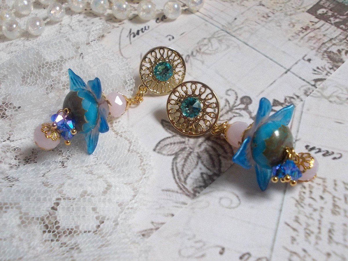 BO Saphir Scintillant montées avec perles potirons verre de bohème, fleurs Frosted et Cristaux Swarovski