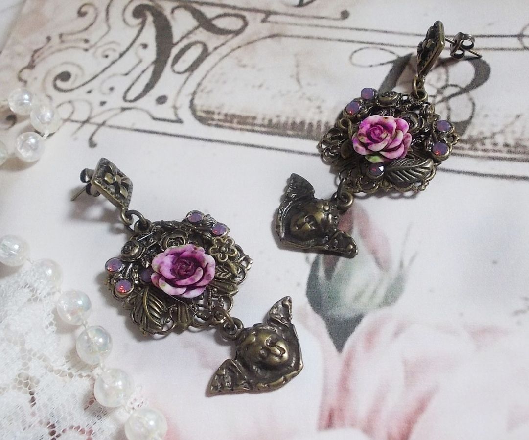 BO Secrets of Angelots created with resin roses, Angelots charms, prints and crystals